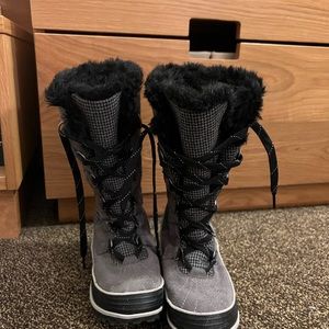 Sorel snow boot